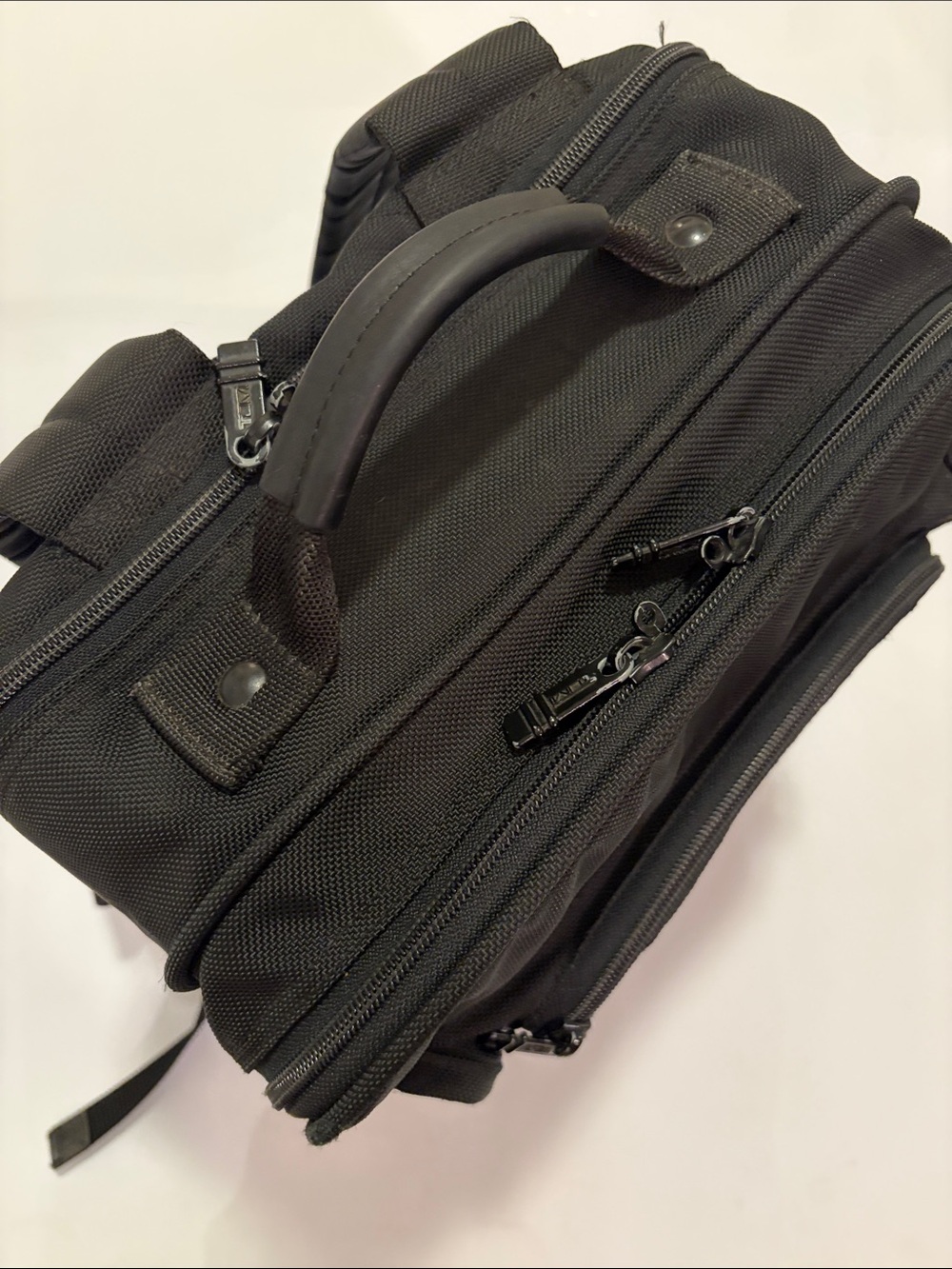 Tumi Backpack Alpha Black Laptop Backpack (Model 2644D3) Older Version - Picture 16 of 16